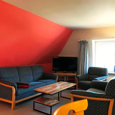 Apartment Altes Friesenhaus Unterm Reet